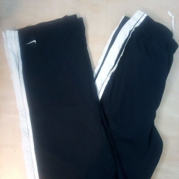 Vintage Nike Striped Wind Pants Joggers Trainers Women - Picture 1 of 9